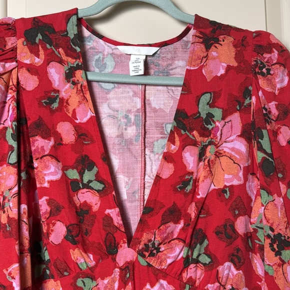 NWOT H&M Large Red Floral Long Sleeve Dress Deep V-neck MIDI - Picture 5 of 8